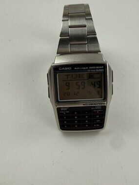 Casio Databank Calculator DBC-32 Multilingual Illuminator Mens Watch 30MM